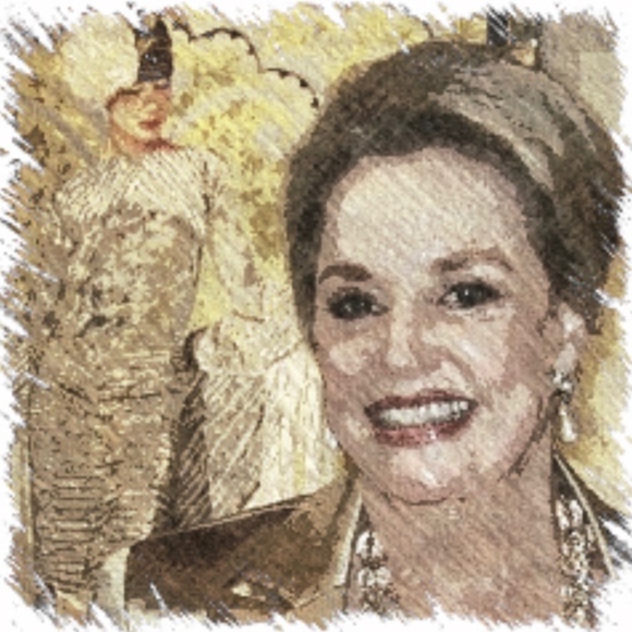 Meet your Posher, Robyn Smith Tweedy - Picture 2 of 8